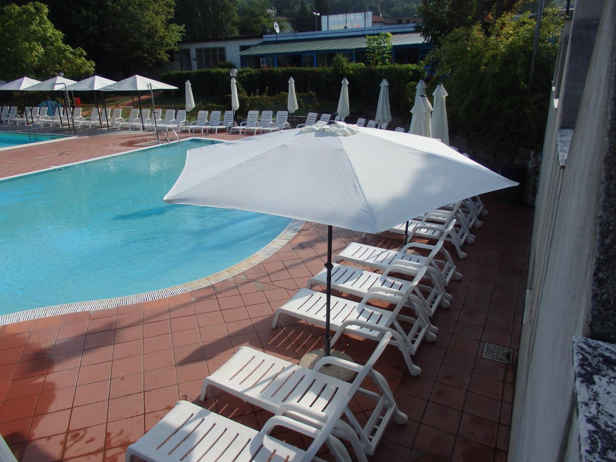 Camping Village La Chiocciola Capannole Exterior photo